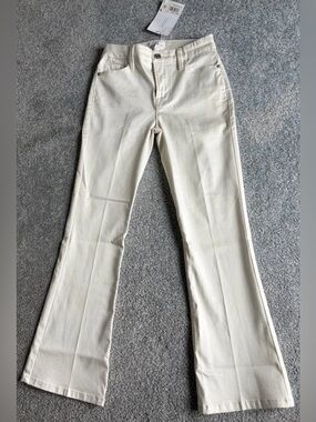 NWT FRAME Le Crop Mini Boot Bootcut Jeans Mid-Rise Off-White Size 24 Retail $268